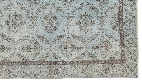 Load image 1 in gallery view. Daunaix - Vintage Floral Rug - 5'3 X 9'1