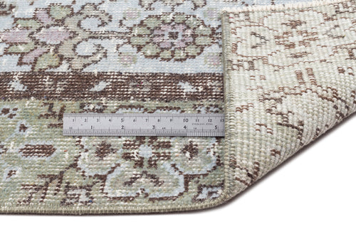 Load image 1 in gallery view. Kauva - Vintage Floral Rug - 5'4 X 9'6