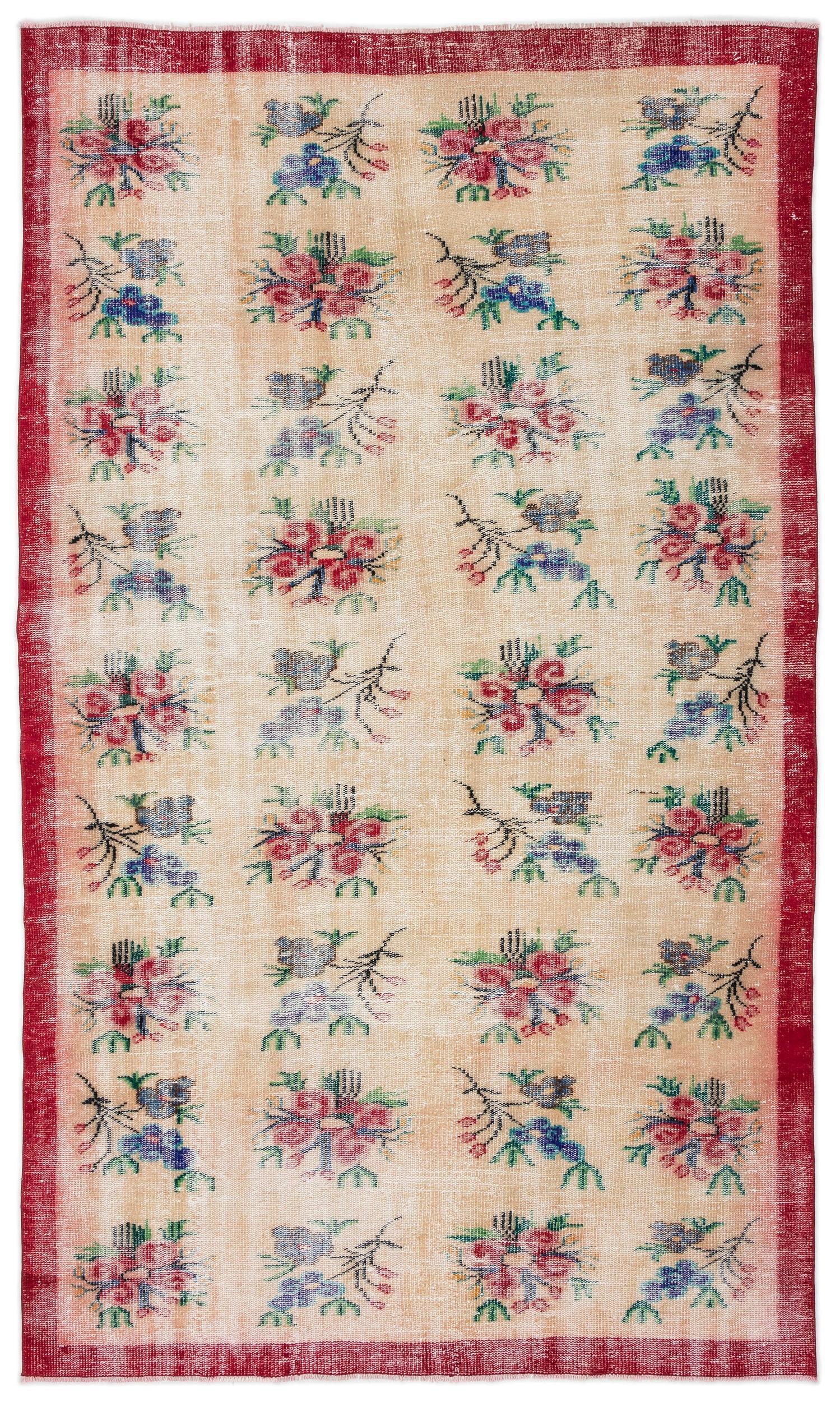 Bleil - Vintage Floral Rug - 5'8 X 10'2