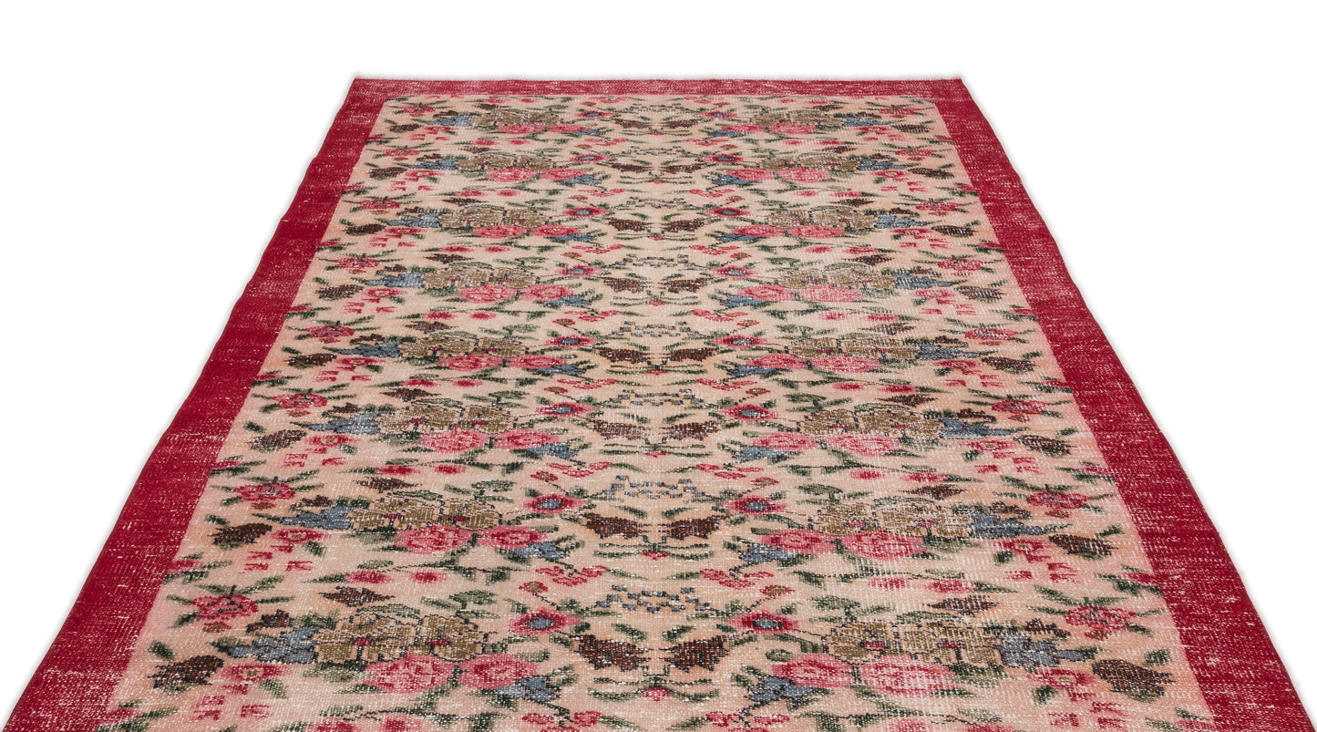 Cadaor - Vintage Floral Rug - 5'7 X 8'11