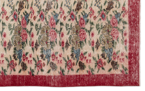 Load image 1 in gallery view. Cadaor - Vintage Floral Rug - 5'7 X 8'11