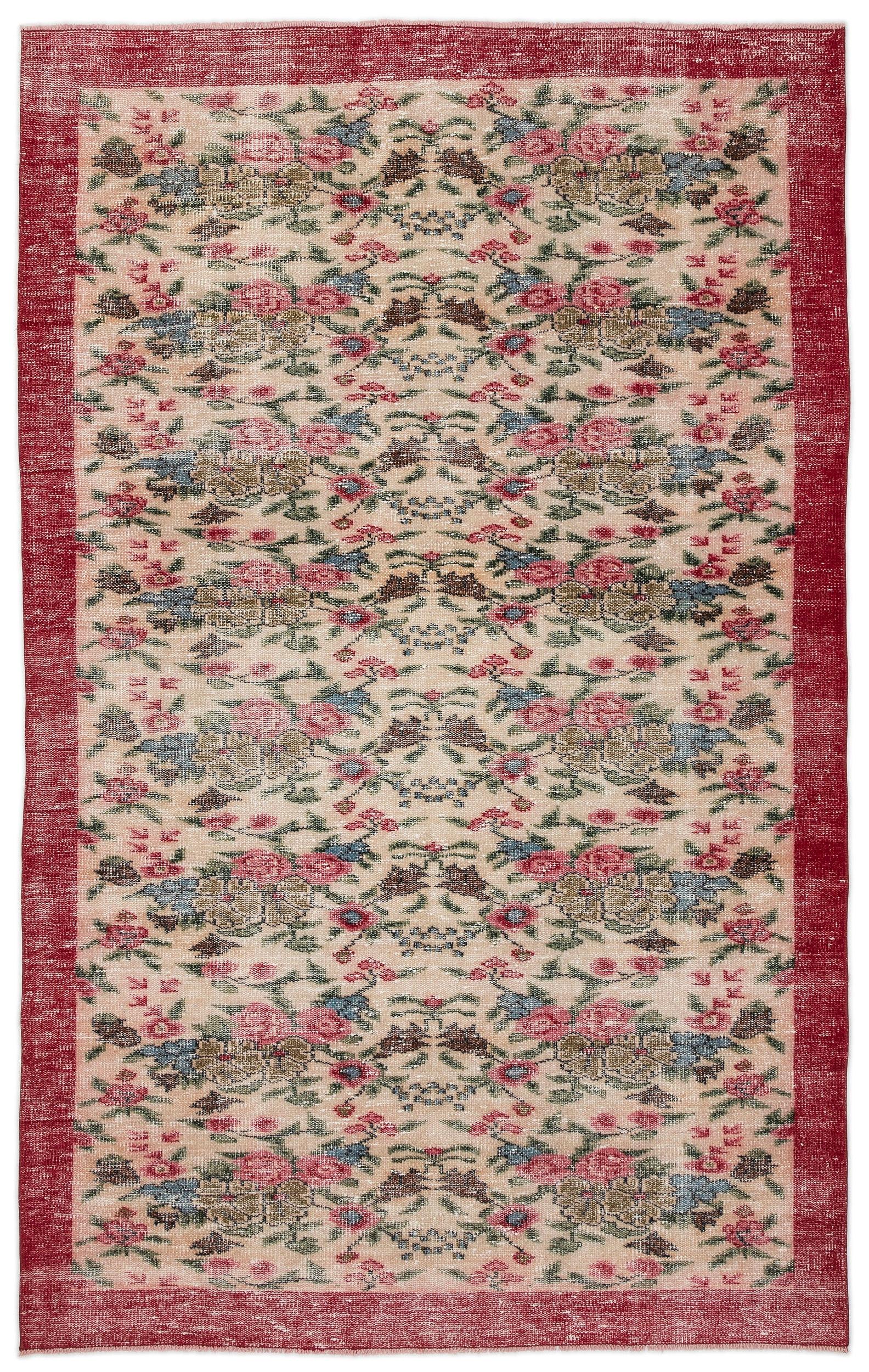 Cadaor - Vintage Floral Rug - 5'7 X 8'11