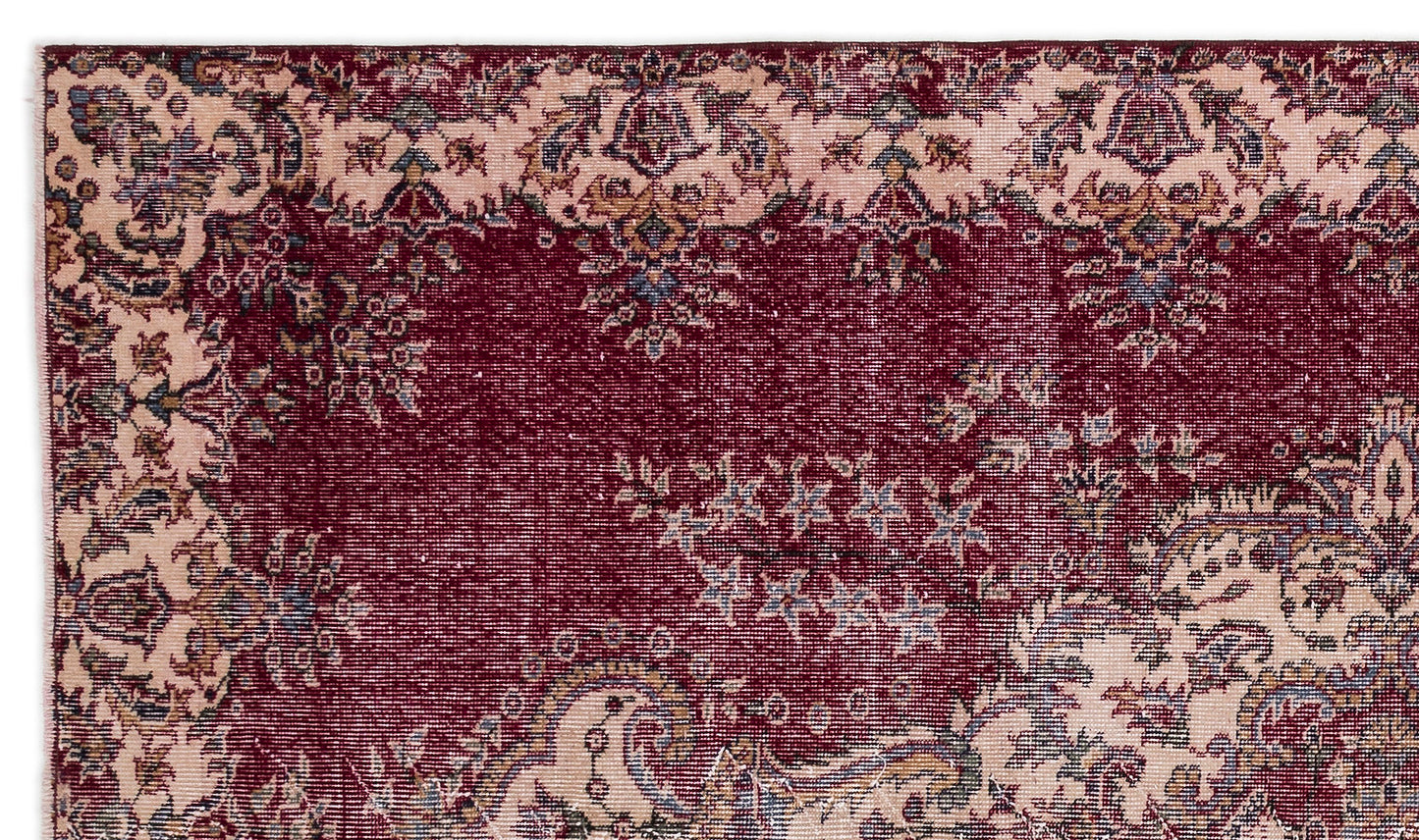 Lonear - Vintage Medallion Rug - 5'2 X 8'10