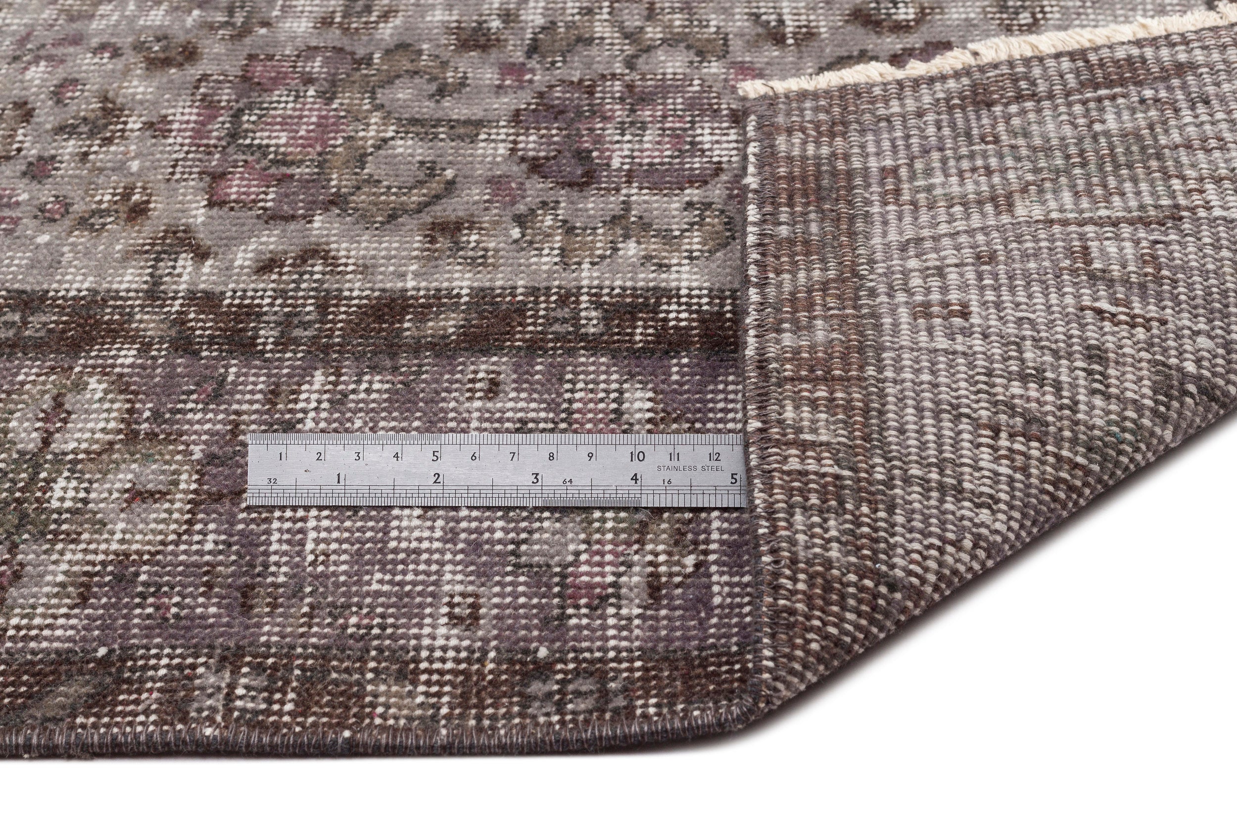 Frinayn - Vintage Distressed Rug - 5'9 X 9'4