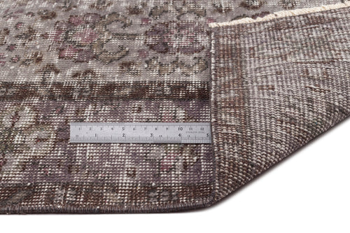 Load image 1 in gallery view. Frinayn - Vintage Distressed Rug - 5'9 X 9'4