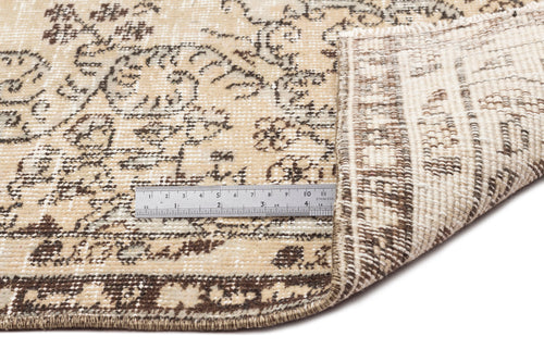 Load image 1 in gallery view. Preutata - Vintage Medallion Rug - 5'4 X 8'11