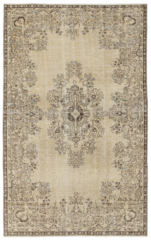 Load image 1 in gallery view. Preutata - Vintage Medallion Rug - 5'4 X 8'11
