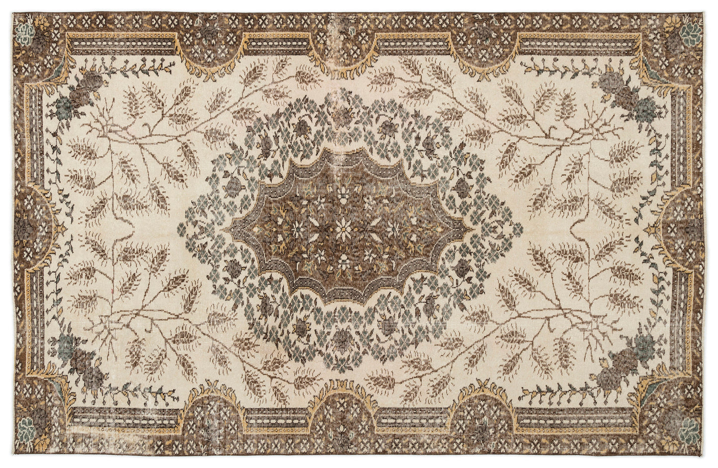 Vazeas - Vintage Medallion Rug - 5'6 X 8'7