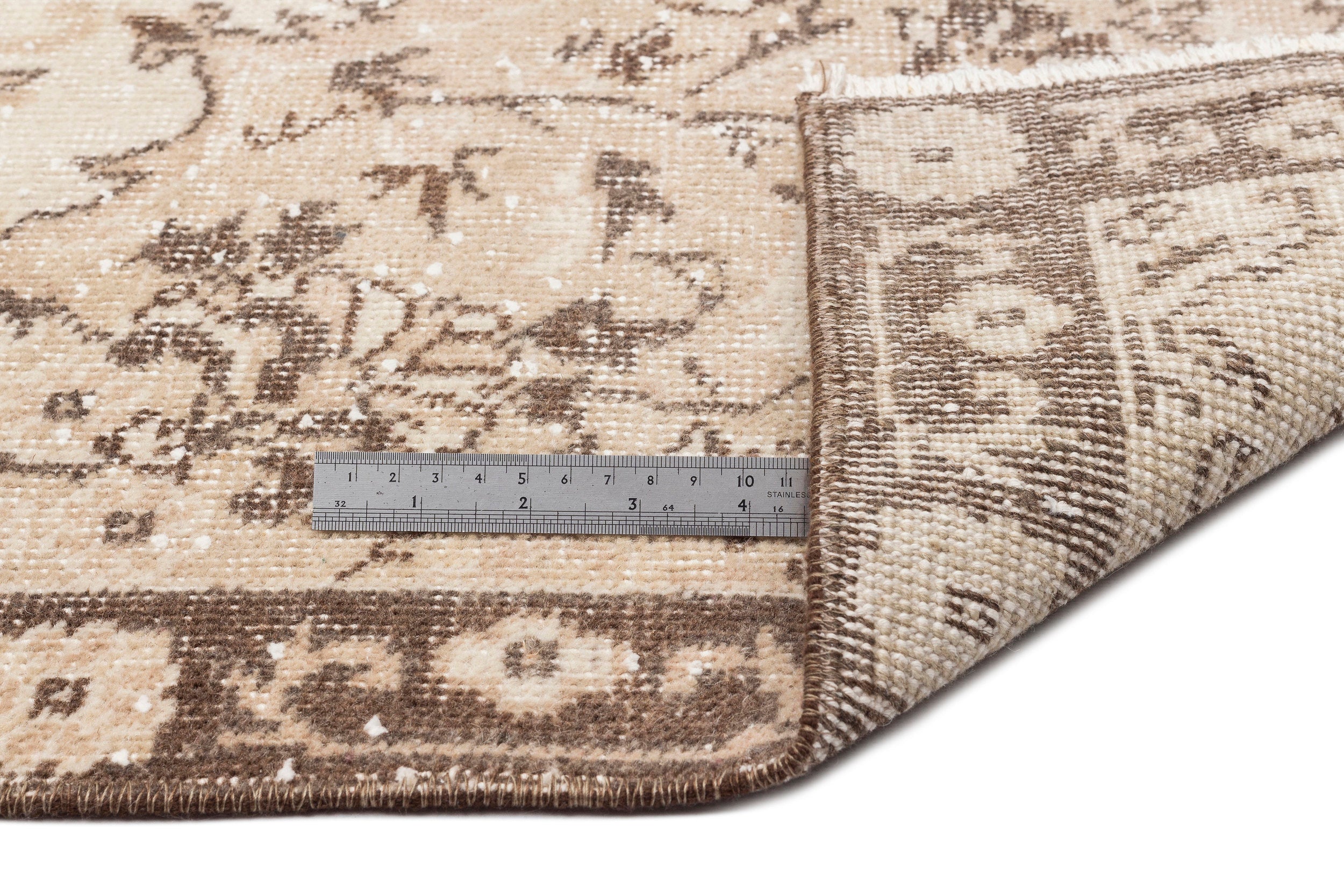 Thila - Vintage Medallion Rug - 6'3 X 10'1