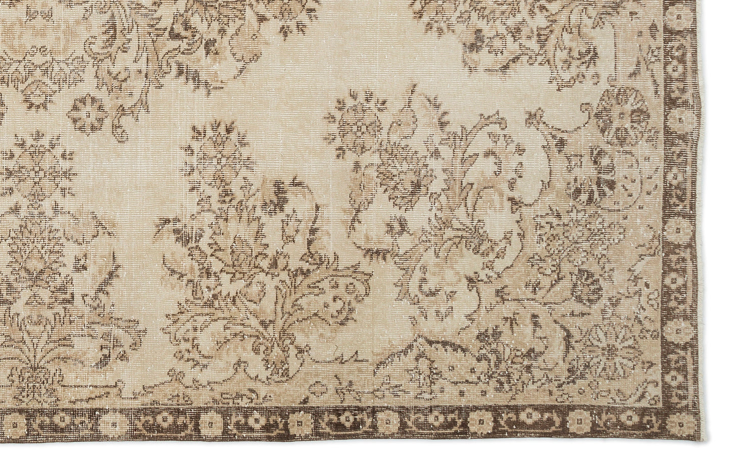 Thila - Vintage Medallion Rug - 6'3 X 10'1