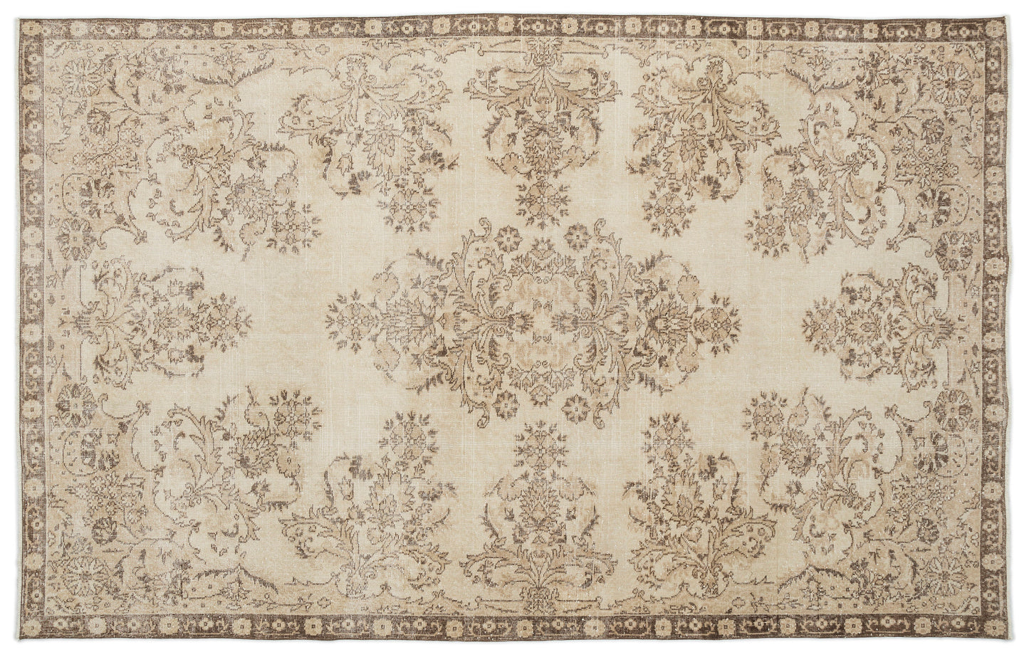 Thila - Vintage Medallion Rug - 6'3 X 10'1