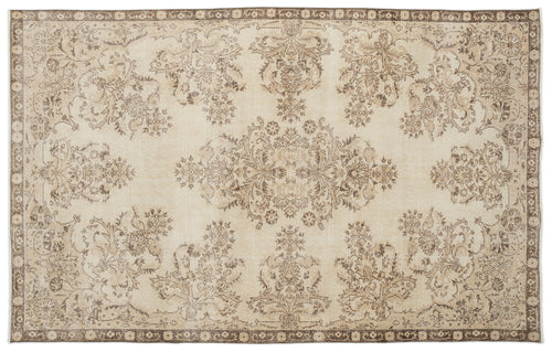 Load image 1 in gallery view. Thila - Vintage Medallion Rug - 6'3 X 10'1
