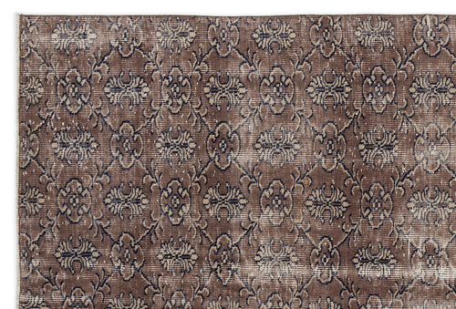 Load image 1 in gallery view. Blota - Vintage Floral Rug - 5'7 X 8'6