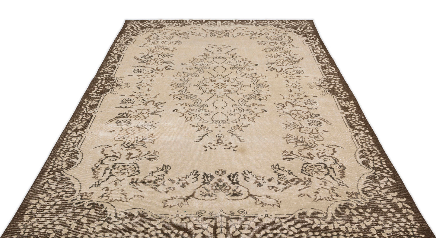 Tiduex - Vintage Medallion Rug - 6'3 X 9'11