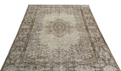 Load image 1 in gallery view. Sionada - Vintage Medallion Rug - 5'3 X 8'4