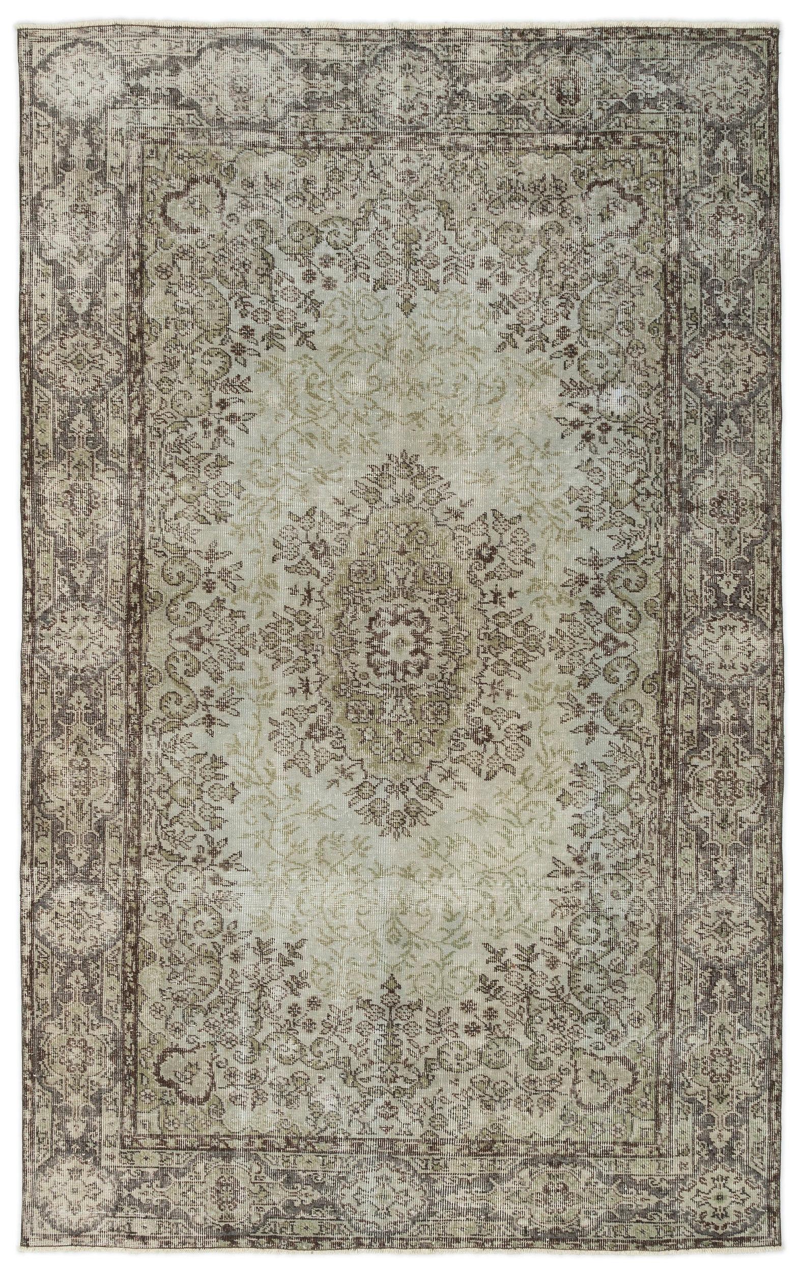 Sionada - Vintage Medallion Rug - 5'3 X 8'4