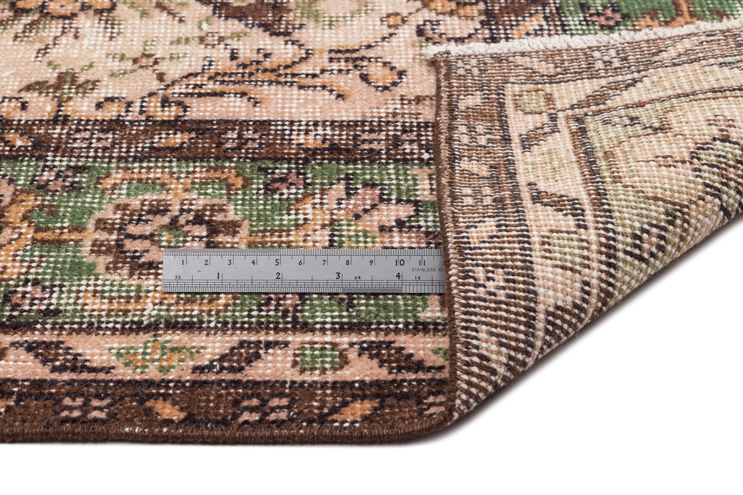 Rehais - Vintage Floral Rug - 5'8 X 9'7