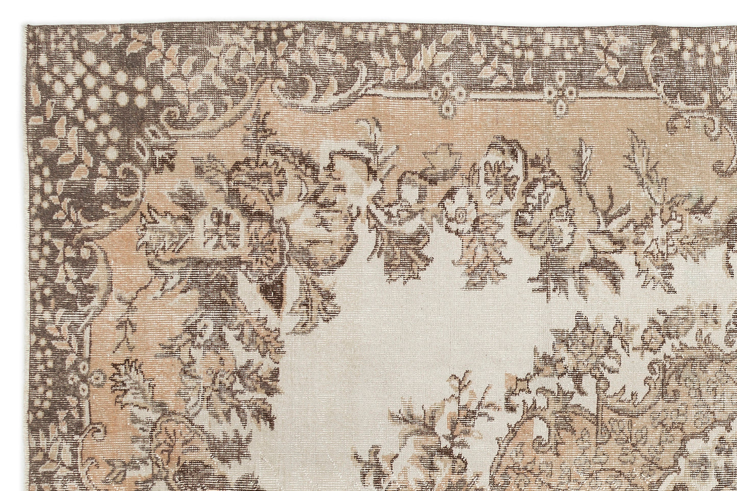 Hakeon - Vintage Medallion Rug - 6'5 X 9'8