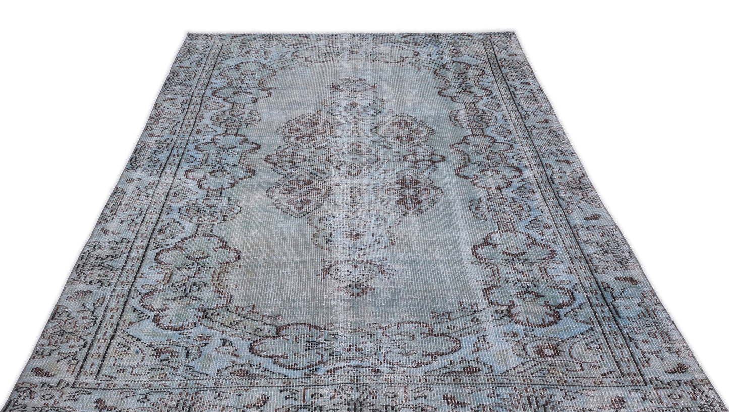 Piloen - Vintage Medallion Rug - 5'5 X 8'11