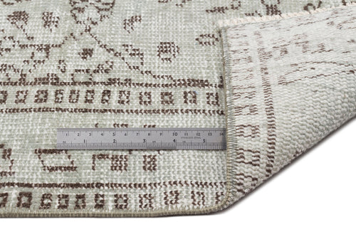 Load image 1 in gallery view. Hevael - Vintage Floral Rug - 5'11 X 9'7