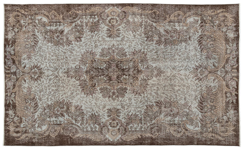 Load image 1 in gallery view. Bloazaos - Vintage Medallion Rug - 6'0 X 9'9
