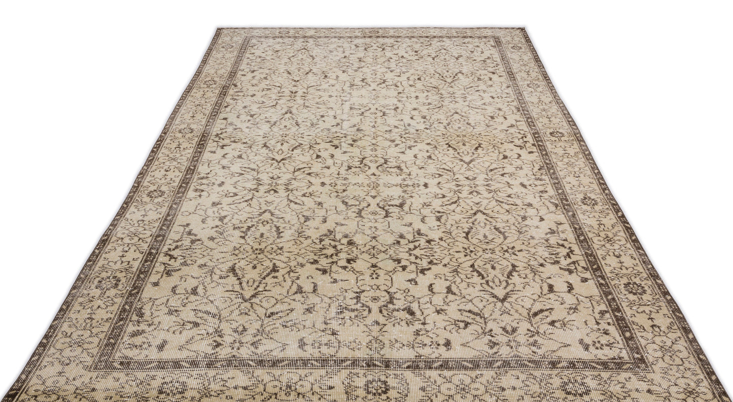 Trabiane - Vintage Floral Rug - 6'1 X 9'11