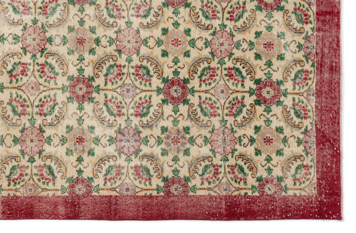 Load image 1 in gallery view. Lasaya - Vintage Floral Rug - 6'7 X 10'6