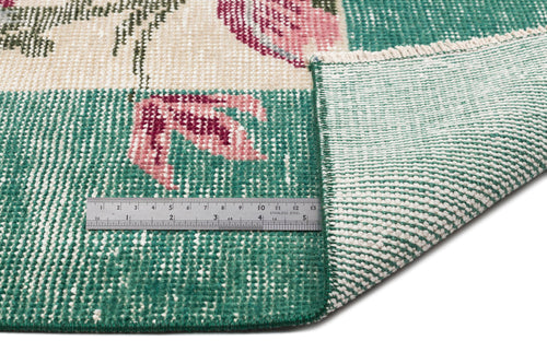 Load image 1 in gallery view. Croabeta - Vintage Floral Rug - 5'2 X 9'4