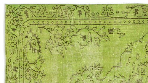 Bild 1 in Galerieansicht laden. Prota - Vintage Medallion Rug - 4'10 X 8'11