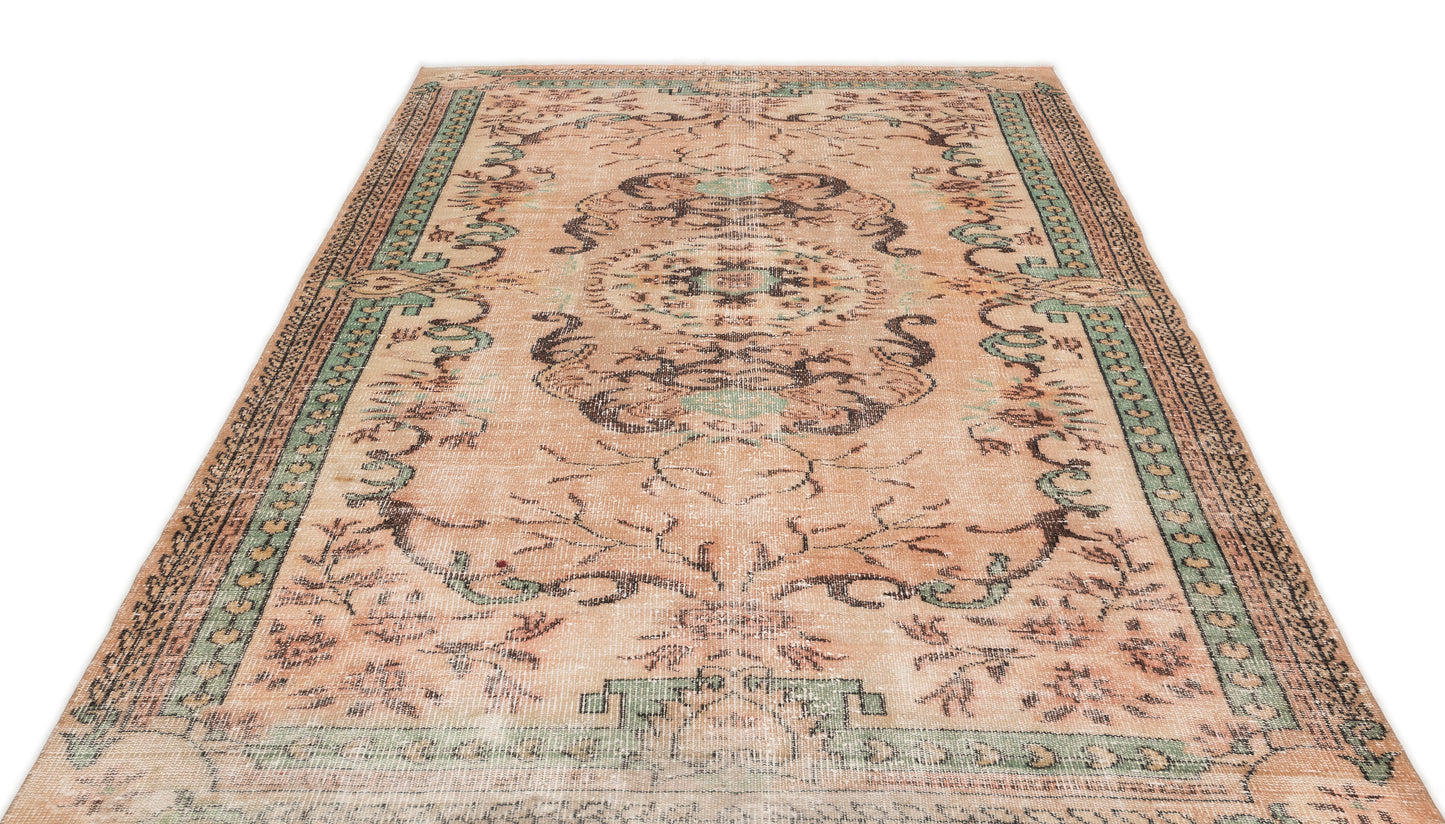 Ravura - Vintage Medallion Rug - 6'2 X 10'7