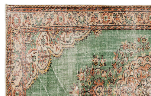 Load image 1 in gallery view. Poveda - Vintage Medallion Rug - 5'11 X 9'3