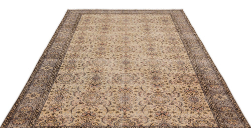 Load image 1 in gallery view. Tureil - Vintage Floral Rug - 6'2 X 9'8