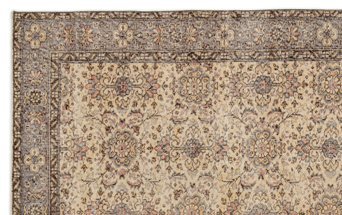 Load image 1 in gallery view. Tureil - Vintage Floral Rug - 6'2 X 9'8