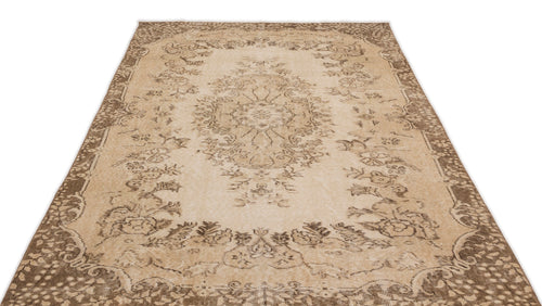 Load image 1 in gallery view. Gludaus - Vintage Medallion Rug - 5'7 X 9'5