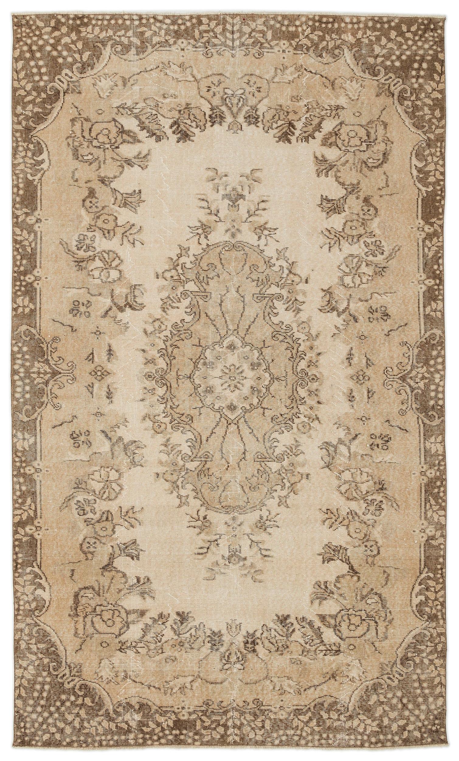Gludaus - Vintage Medallion Rug - 5'7 X 9'5
