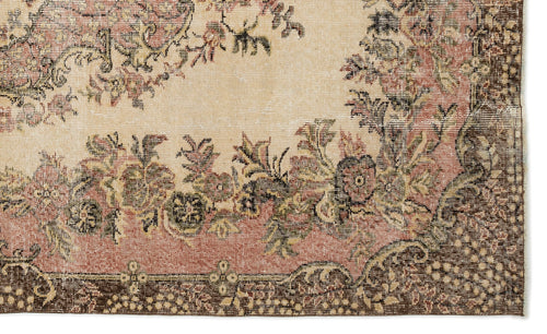 Load image 1 in gallery view. Fradoan - Vintage Medallion Rug - 5'9 X 9'7