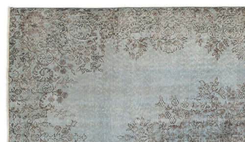 Load image 1 in gallery view. Gliva - Vintage Distressed Rug - 5'6 X 9'6