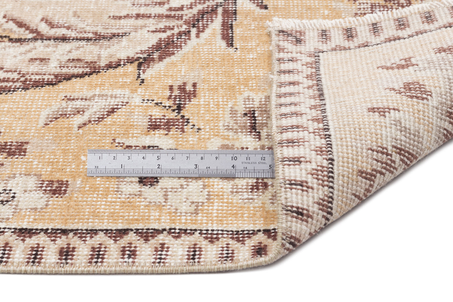 Kaura - Vintage Medallion Rug - 6'1 X 9'8