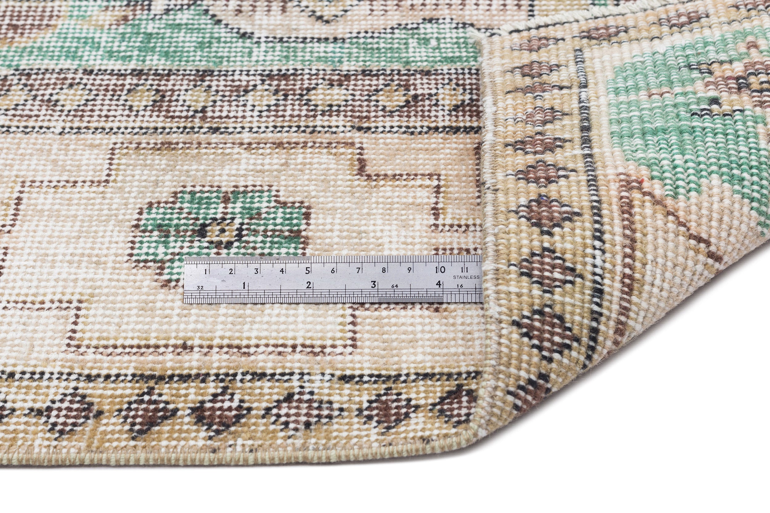 Dagina - Vintage Medallion Rug - 5'1 X 8'7