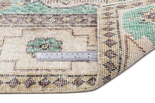Load image 1 in gallery view. Dagina - Vintage Medallion Rug - 5'1 X 8'7