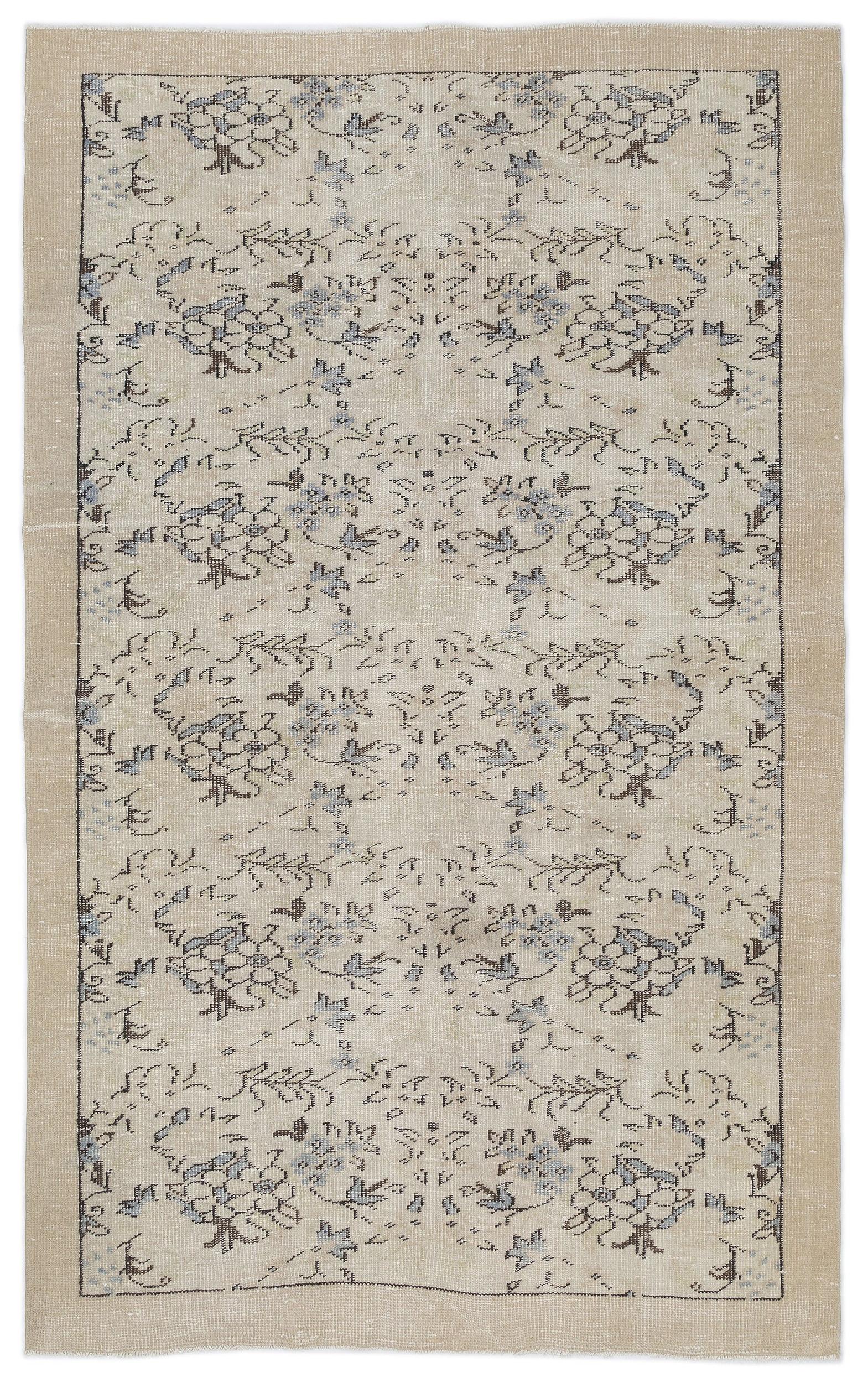 Preas - Vintage Floral Rug - 5'5 X 8'8