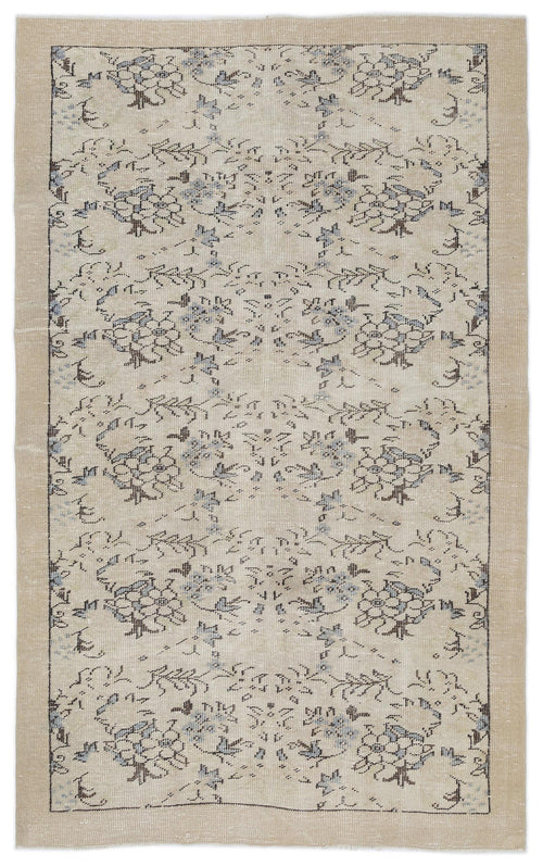 Load image 1 in gallery view. Preas - Vintage Floral Rug - 5'5 X 8'8