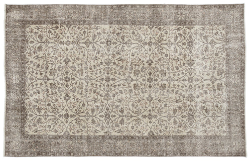 Load image 1 in gallery view. Thikuex - Vintage Floral Rug - 5'11 X 9'2