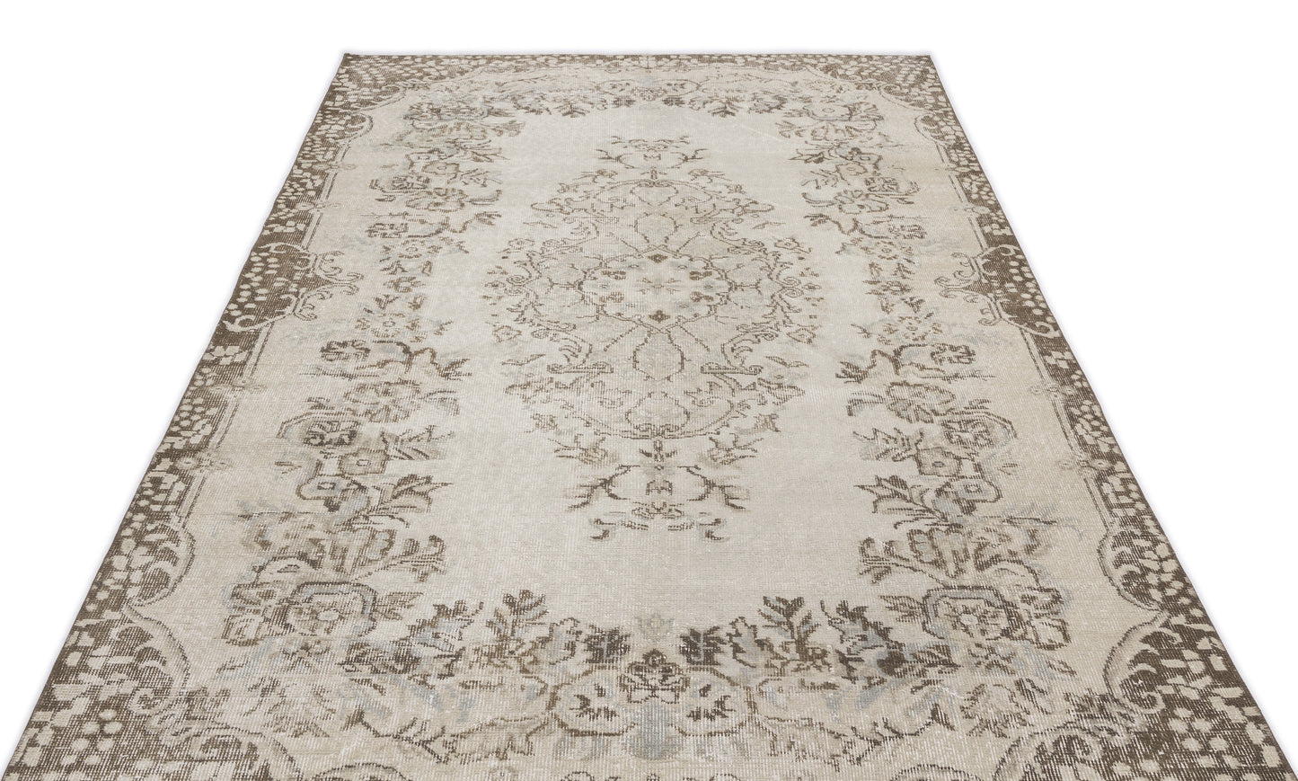 Hesoyn - Vintage Medallion Rug - 5'4 X 9'4
