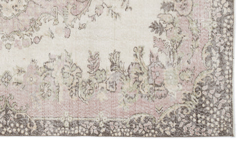 Load image 1 in gallery view. Nogona - Vintage Medallion Rug - 6'0 X 9'11