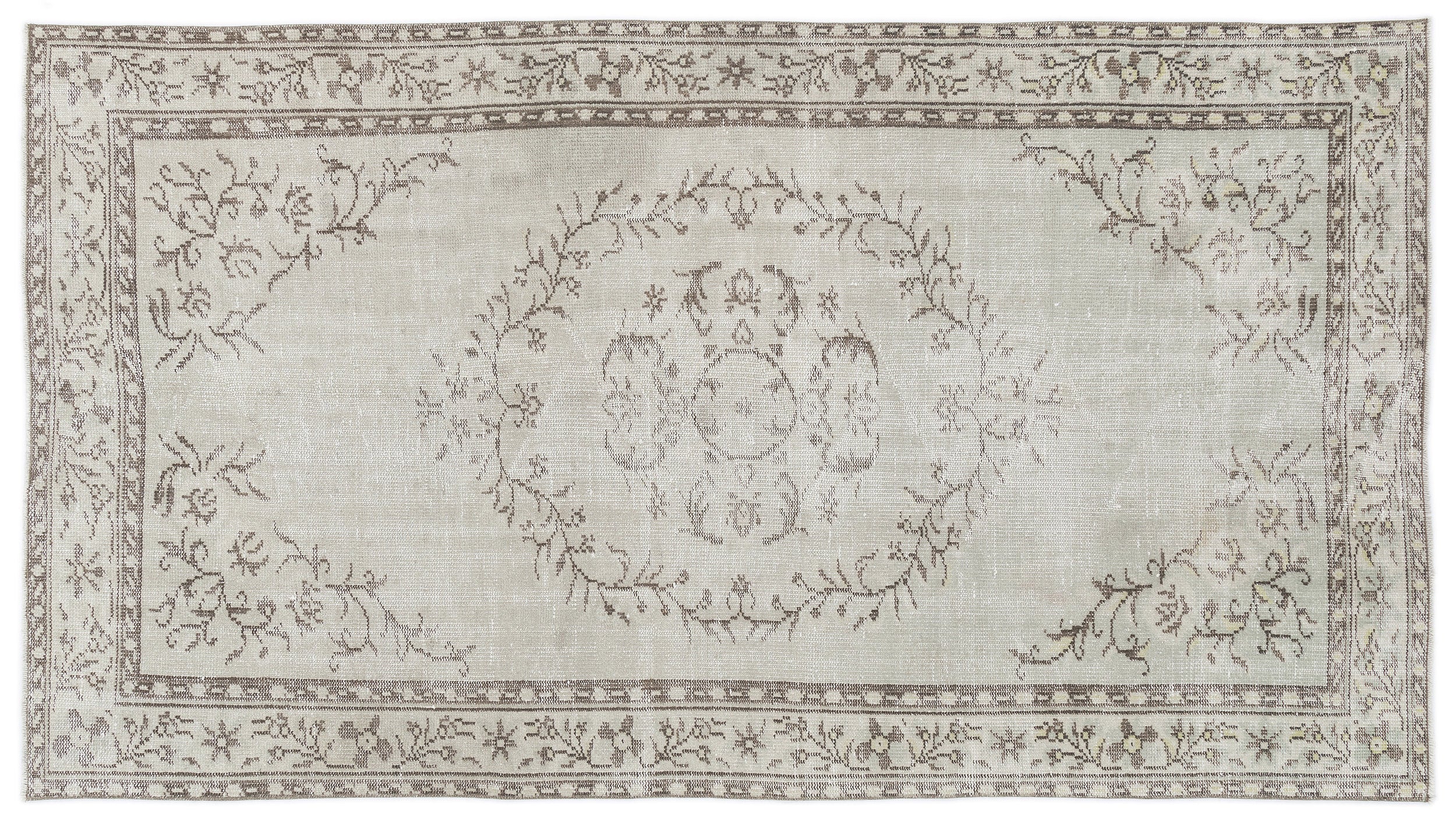 Fleas - Vintage Medallion Rug - 4'11 X 8'10
