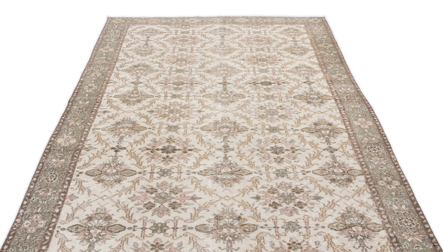 Cauta - Vintage Floral Rug - 6'1 X 10'0