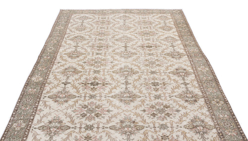 Load image 1 in gallery view. Cauta - Vintage Floral Rug - 6'1 X 10'0