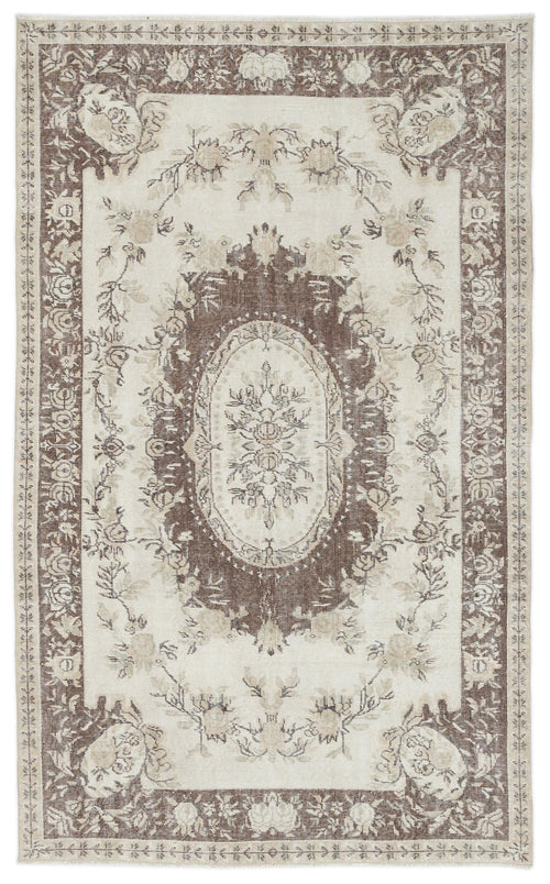 Load image 1 in gallery view. Grehoen - Vintage Medallion Rug - 5'6 X 8'11