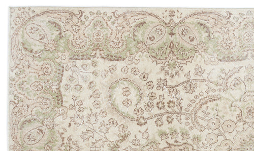 Load image 1 in gallery view. Dreya - Vintage Medallion Rug - 5'5 X 9'4